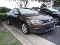 Used 2014  Volkswagen Jetta Sedan 4dr Auto SE at CarloanExpress&period;Com near Hampton&comma; VA