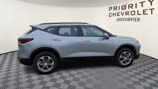 Used 2024  Chevrolet Blazer FWD 4dr LT w&sol;2LT at CarloanExpress&period;Com near Hampton&comma; VA