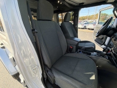 Used 2024  Jeep Wrangler 4xe Sahara 4x4 at CarloanExpress&period;Com near Hampton&comma; VA