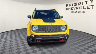 Used 2015  Jeep Renegade 4d SUV 4WD Trailhawk at CarloanExpress&period;Com near Hampton&comma; VA