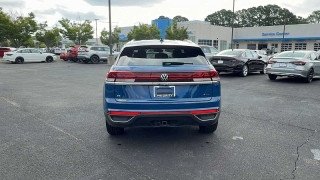 Used 2026  Volkswagen Atlas Cross Sport 2&period;0T SE w&sol;Technology 4MOTION at CarloanExpress&period;Com near Hampton&comma; VA