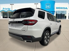 New 2026  Honda Pilot Touring AWD at CarloanExpress&period;Com near Hampton&comma; VA