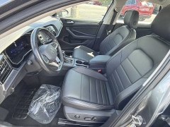 Used 2024  Volkswagen Jetta SE Auto at CarloanExpress&period;Com near Hampton&comma; VA