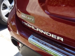 Used 2023  Toyota Highlander FWD &lpar;Natl&rpar; at CarloanExpress&period;Com near Hampton&comma; VA