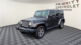 Used 2017  Jeep Wrangler Unlimited 4WD 4dr Sahara at CarloanExpress.Com near Hampton, VA