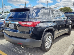 Used 2021  Chevrolet Traverse FWD 4dr LT Cloth w&sol;1LT at CarloanExpress&period;Com near Hampton&comma; VA