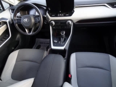 Used 2025  Toyota RAV4 Hybrid Limited AWD at CarloanExpress.Com near Hampton, VA