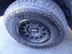 Used 2022  Toyota Tacoma 4WD Double Cab 5' Bed V6 &lpar;Natl&rpar; at CarloanExpress&period;Com near Hampton&comma; VA