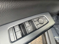 Used 2024  Nissan Pathfinder SV 4WD at CarloanExpress&period;Com near Hampton&comma; VA