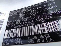 Used 2023  Toyota Highlander FWD &lpar;Natl&rpar; at CarloanExpress&period;Com near Hampton&comma; VA