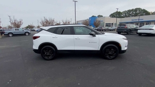 Used 2023  Chevrolet Blazer FWD 4dr LT w&sol;2LT at CarloanExpress&period;Com near Hampton&comma; VA