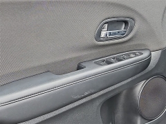 Used 2020  Honda HR-V 4d SUV AWD LX at CarloanExpress&period;Com near Hampton&comma; VA