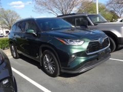 Used 2024  Toyota Highlander Hybrid Platinum AWD at CarloanExpress&period;Com near Hampton&comma; VA
