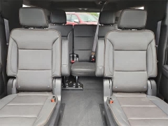 Used 2024  Chevrolet Suburban 4WD 4dr High Country at CarloanExpress&period;Com near Hampton&comma; VA