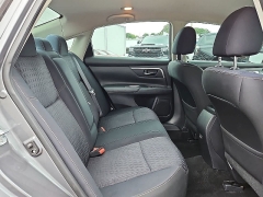 Used 2017  Nissan Altima 2&period;5 SV Sedan at CarloanExpress&period;Com near Hampton&comma; VA