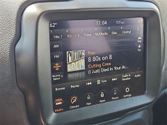 Used 2023  Jeep Renegade Latitude 4x4 at CarloanExpress.Com near Hampton, VA