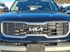 Used 2024  Kia Telluride SX Prestige AWD at CarloanExpress&period;Com near Hampton&comma; VA