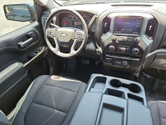 Used 2020  Chevrolet Silverado 1500 4WD Crew Cab 147" LT at CarloanExpress&period;Com near Hampton&comma; VA
