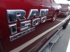 Used 2022  Ram 1500 Classic SLT 4x4 Crew Cab 5'7" Box at CarloanExpress&period;Com near Hampton&comma; VA