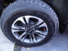 Used 2021  Chevrolet Colorado 4WD Crew Cab 128" Work Truck at CarloanExpress.Com near Hampton, VA