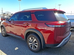 Used 2023  Nissan Pathfinder SL 4WD at CarloanExpress&period;Com near Hampton&comma; VA