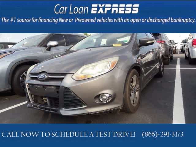 Used 2014  Ford Focus 4d Sedan SE at CarloanExpress.Com near Hampton, VA