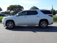 Used 2019  Chevrolet Traverse AWD 4dr High Country w&sol;2LZ at CarloanExpress&period;Com near Hampton&comma; VA