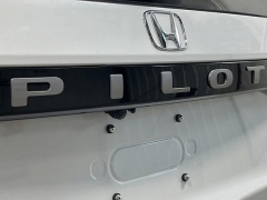 New 2026  Honda Pilot Elite AWD at CarloanExpress&period;Com near Hampton&comma; VA
