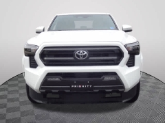 Used 2025  Toyota Tacoma 4WD Double Cab Bed &lpar;Natl&rpar; at CarloanExpress&period;Com near Hampton&comma; VA