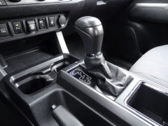 Used 2019  Toyota Tacoma 4WD Double Cab 5' Bed V6 &lpar;Natl&rpar; at CarloanExpress&period;Com near Hampton&comma; VA
