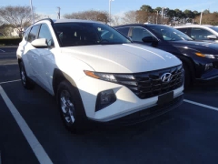 Used 2024  Hyundai Tucson SEL FWD at CarloanExpress&period;Com near Hampton&comma; VA