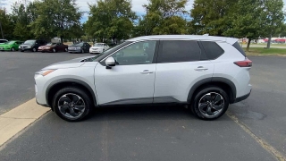 Used 2024  Nissan Rogue AWD SV at CarloanExpress.Com near Hampton, VA