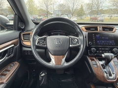 Used 2019  Honda CR-V 4d SUV FWD Touring at CarloanExpress&period;Com near Hampton&comma; VA