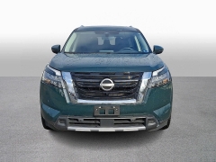 Used 2025  Nissan Pathfinder SL 4WD at CarloanExpress&period;Com near Hampton&comma; VA