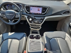Used 2024  Chrysler Pacifica Touring L FWD at CarloanExpress&period;Com near Hampton&comma; VA