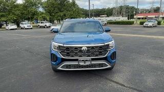 Used 2026  Volkswagen Atlas Cross Sport 2&period;0T SE w&sol;Technology 4MOTION at CarloanExpress&period;Com near Hampton&comma; VA