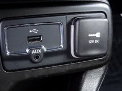 Used 2023  Jeep Renegade Latitude 4x4 at CarloanExpress&period;Com near Hampton&comma; VA