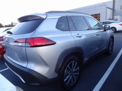 Used 2022  Toyota Corolla Cross XLE 4WD at CarloanExpress.Com near Hampton, VA