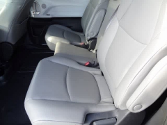 Used 2025  Toyota Sienna XLE FWD &lpar;Natl&rpar; at CarloanExpress&period;Com near Hampton&comma; VA