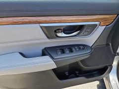 Used 2017  Honda CR-V 4d SUV AWD Touring at CarloanExpress&period;Com near Hampton&comma; VA