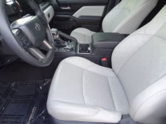 Used 2024  Toyota Tacoma 4WD Double Cab Bed &lpar;Natl&rpar; at CarloanExpress&period;Com near Hampton&comma; VA