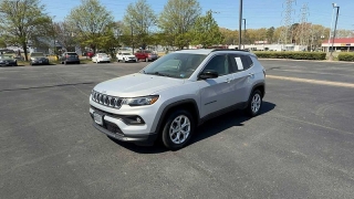 Used 2024  Jeep Compass Latitude 4x4 at CarloanExpress&period;Com near Hampton&comma; VA