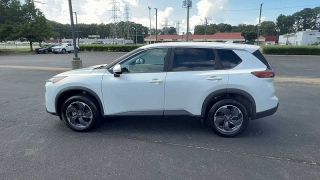 Used 2024  Nissan Rogue FWD SV at CarloanExpress&period;Com near Hampton&comma; VA