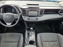 Used 2018  Toyota RAV4 FWD &lpar;Natl&rpar; at CarloanExpress&period;Com near Hampton&comma; VA