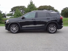 Used 2023  GMC Terrain FWD 4dr SLT at CarloanExpress.Com near Hampton, VA