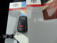 Used 2024  Toyota Prius &lpar;Natl&rpar; at CarloanExpress&period;Com near Hampton&comma; VA