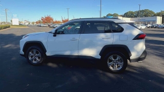 Used 2023  Toyota RAV4 XLE AWD at CarloanExpress.Com near Hampton, VA