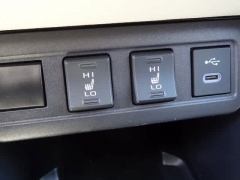 Used 2024  Toyota Corolla Cross XLE AWD at CarloanExpress.Com near Hampton, VA