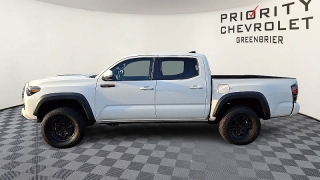 Used 2020  Toyota Tacoma 4WD Double Cab 5' Bed V6 &lpar;Natl&rpar; at CarloanExpress&period;Com near Hampton&comma; VA