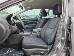 Used 2017  Nissan Altima 2&period;5 SV Sedan at CarloanExpress&period;Com near Hampton&comma; VA